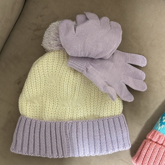 2 sets of Girls Disney Lined hats-Disney Princess Pink & Purple - Picture 11 of 17